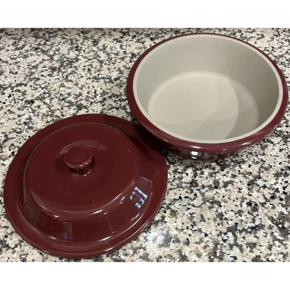 Pampered Chef 6 cup/1.5 L Round Cranberry Covered Casserole Baker Lid 1153 Nice!